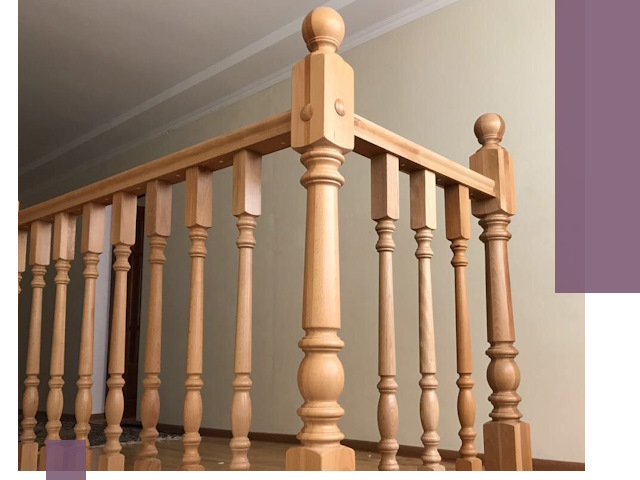 Деревянные перила на заказ в Уссурийске: монтаж и изготовление