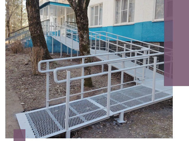 Пандусы под ключ в Уссурийске: изготовление, монтаж и демонтаж