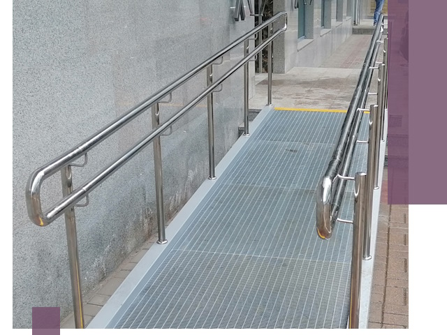 Пандусы для инвалидов в Уссурийске — изготовление и монтаж