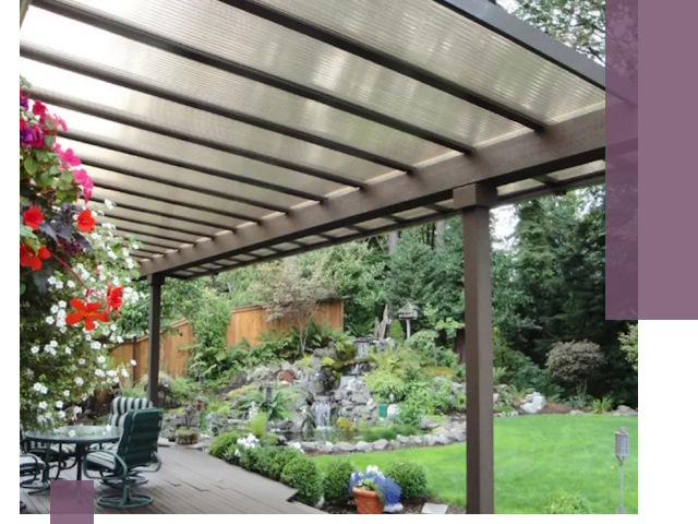 Навесы из поликарбоната под ключ в Уссурийске быстро и надёжно